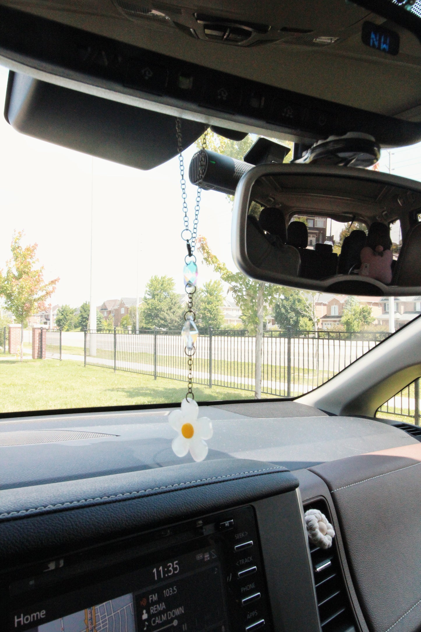 Daisy Sun Catcher